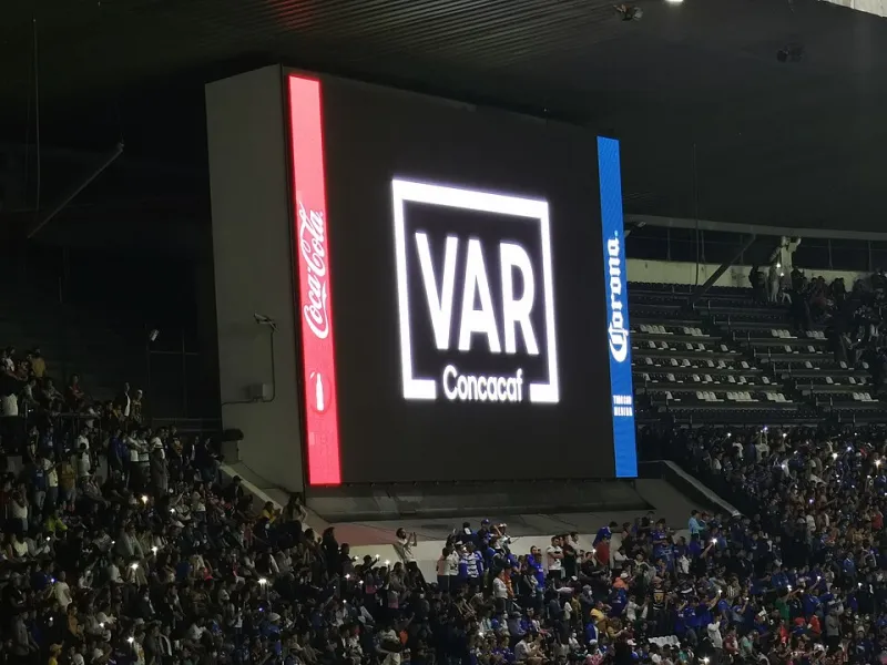 Quote che Parlano: Come il Mercato Live della Serie A Anticipa le Decisioni Arbitrali