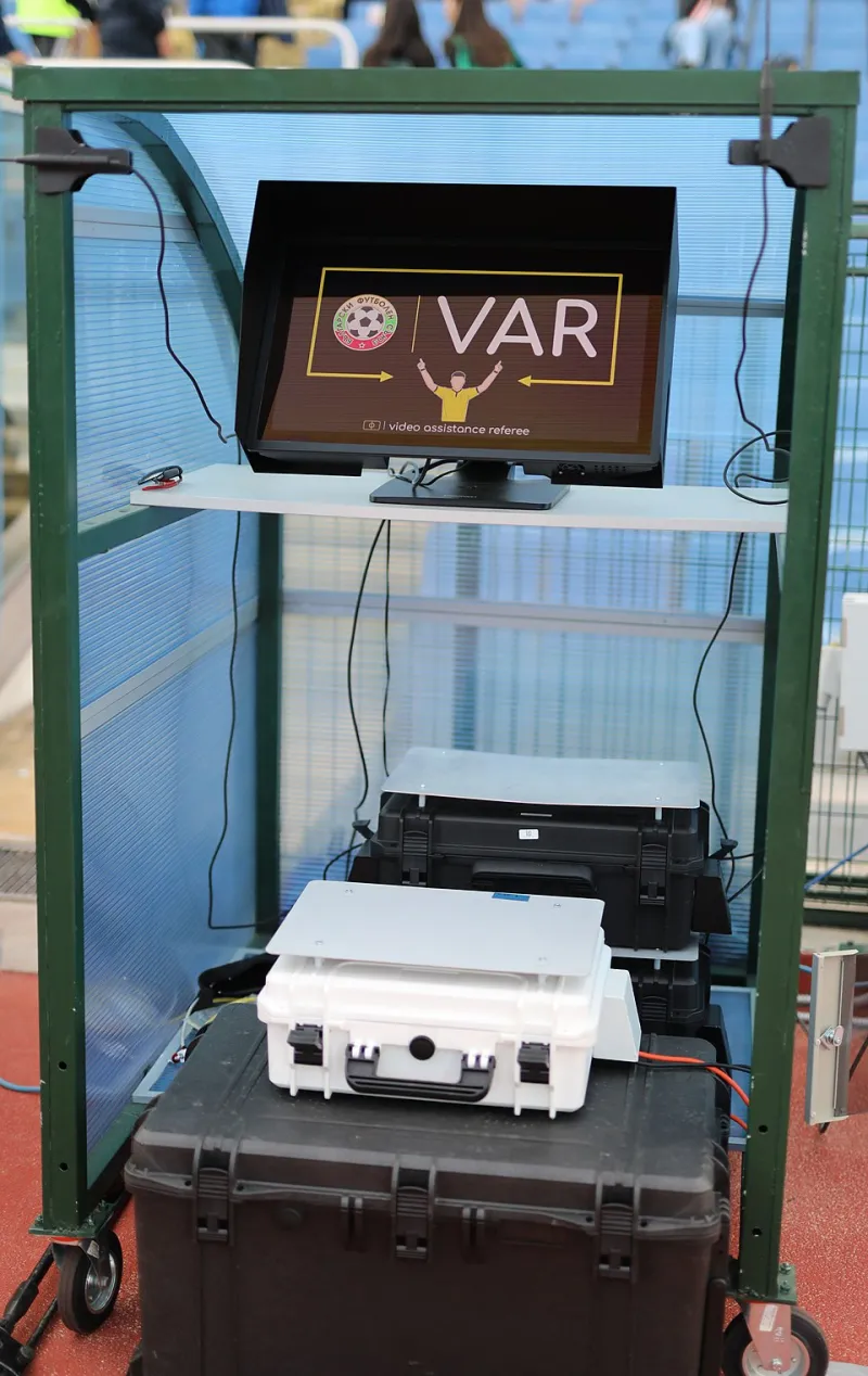 VAR e Arbitri: Come Leggere i Segnali in Campo e Scommettere sui Rigori Prima dell'Annuncio Ufficiale